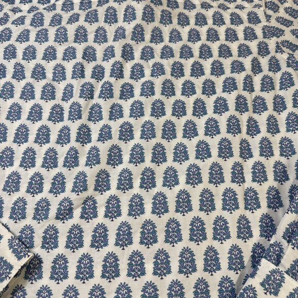 Garnet Hill Womens Shirt Button Down White Blue/Green Flowers Size 4 - Picture 8 of 11